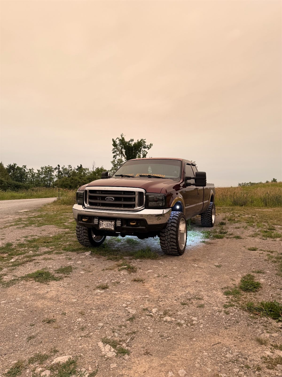 2000 Ford F250 Xlt - community build photo shared on PartsEngine