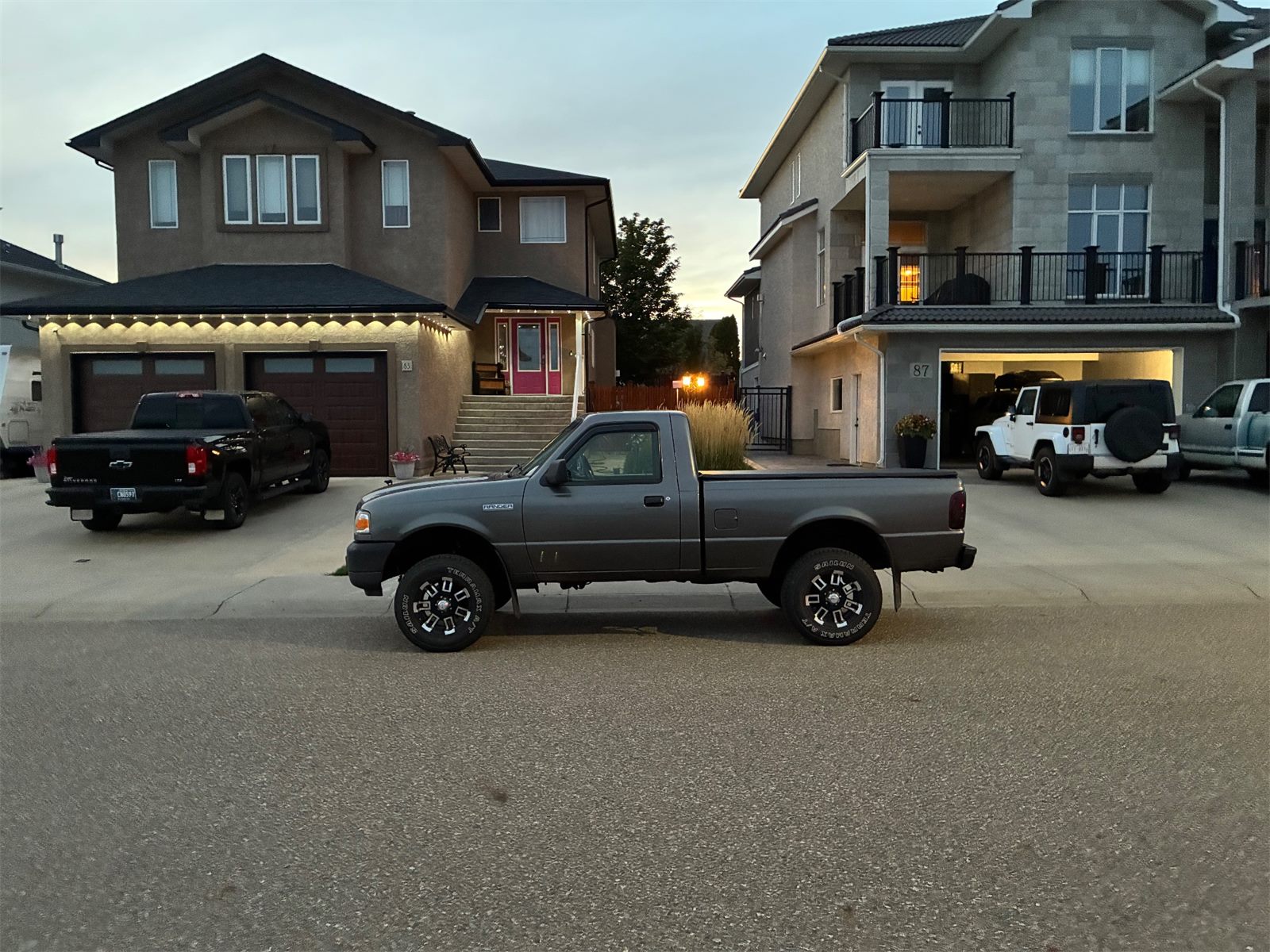 4 inck lift on 29.7 - community build photo shared on PartsEngine